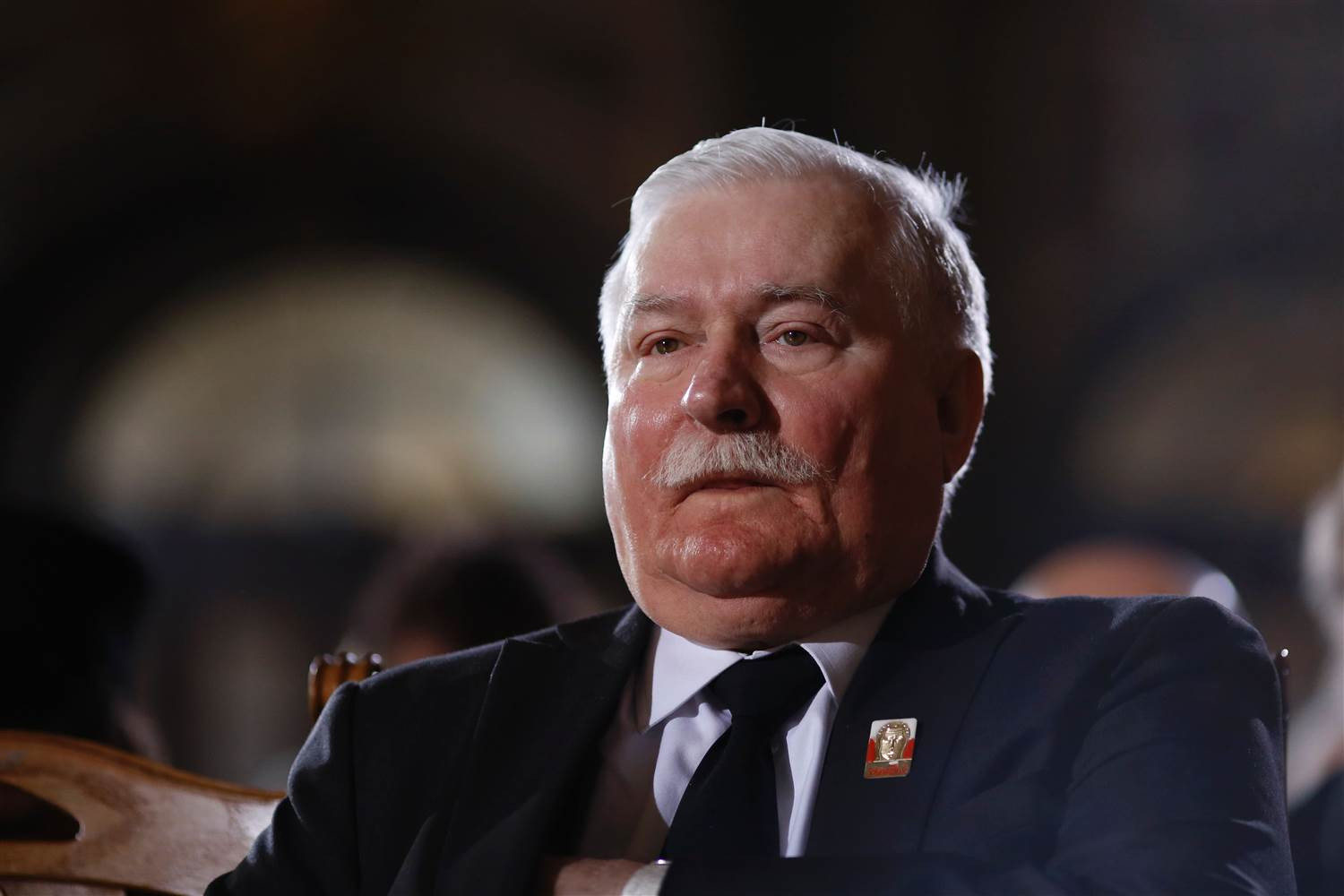 Στο νοσοκομείο με πρόβλημα στην καρδιά ο Λεχ Βαλέσα